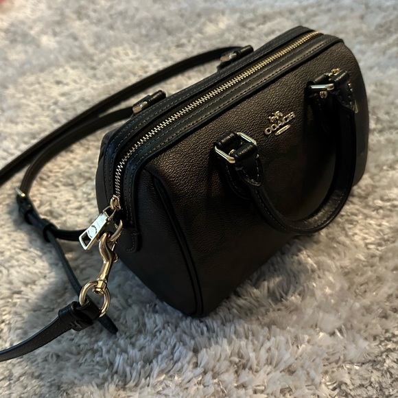 Coach Crossbody Bag - Picture 5 of 6